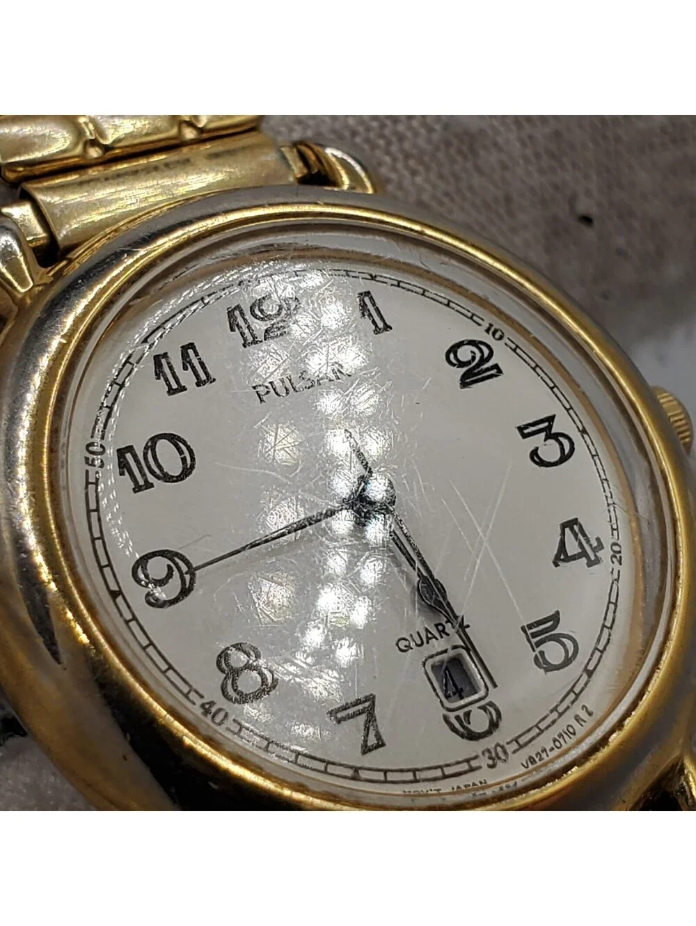 Vintage Pulsar Watch Women 29mm Gold Tone Stretch Band New Battery